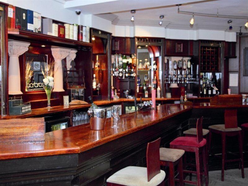 The Lymm Hotel Экстерьер фото